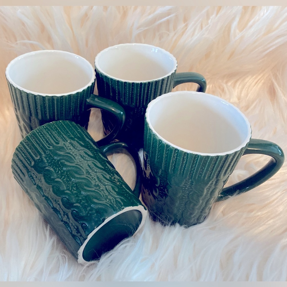 Great Gatherings Sweater Knit Coffee Cups
